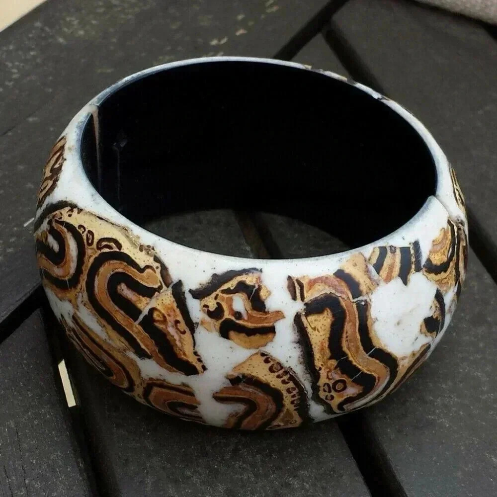 Handcrafted Black Brown White Luan Tree Bracelet